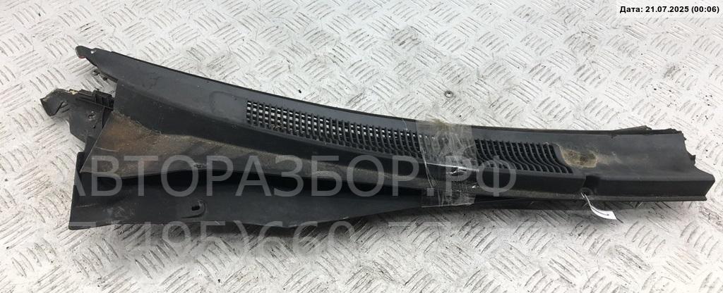 Решетка стеклоочистителей (Жабо)