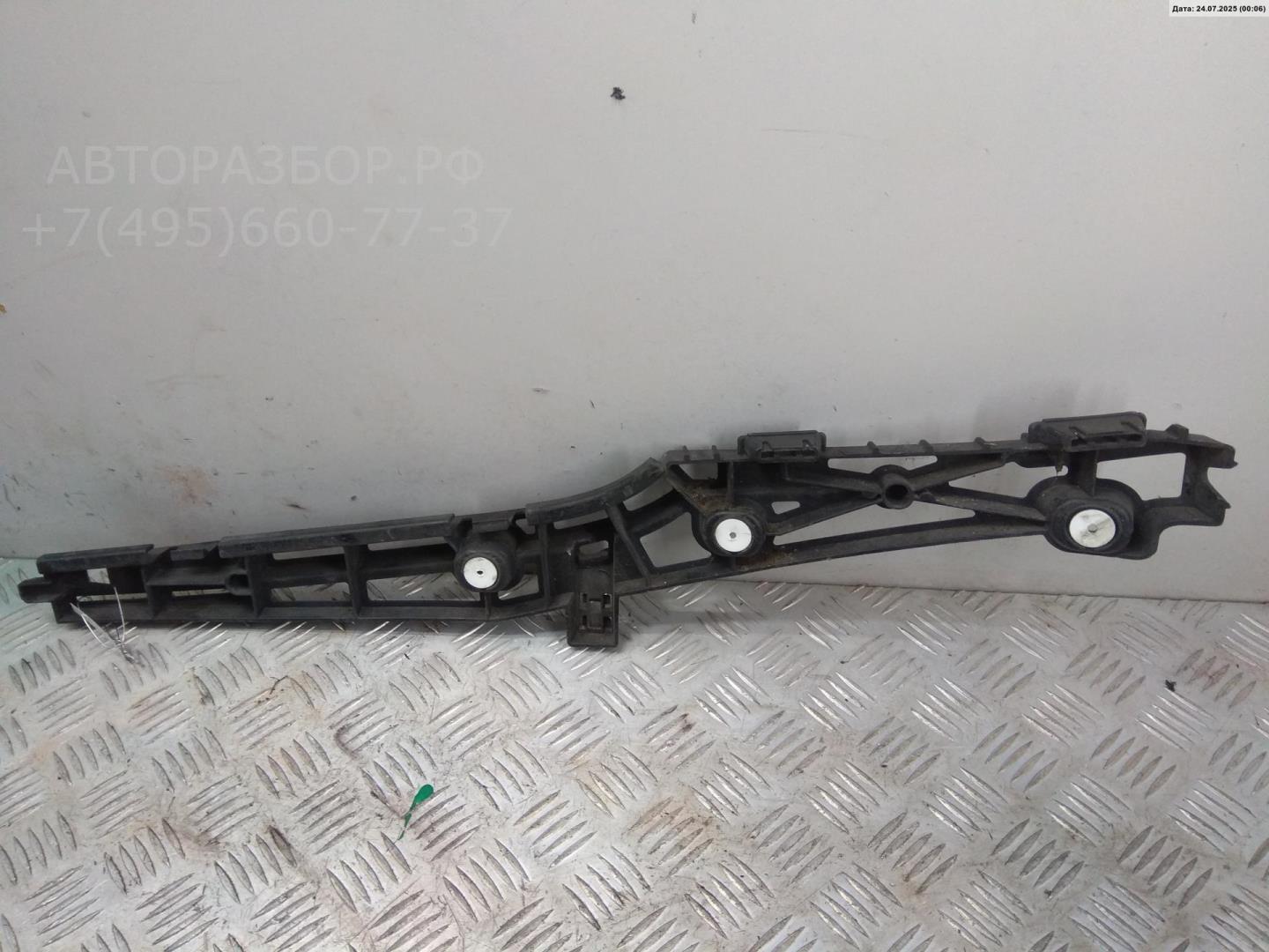 Кронштейн заднего бампера левый