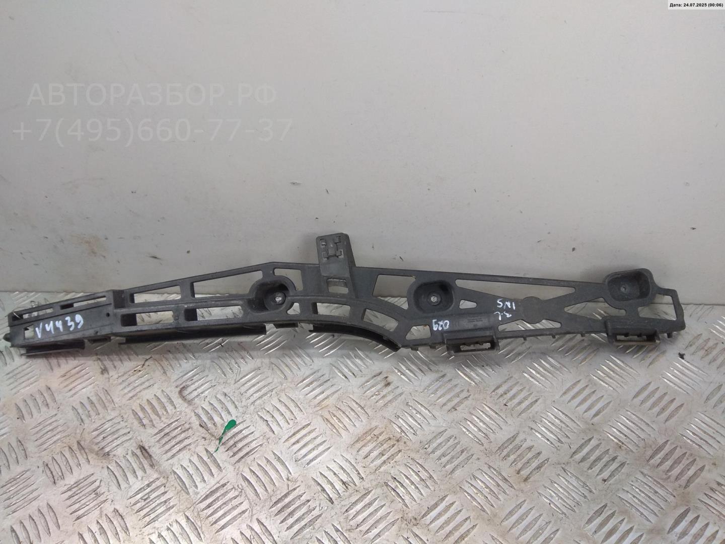 Кронштейн заднего бампера левый