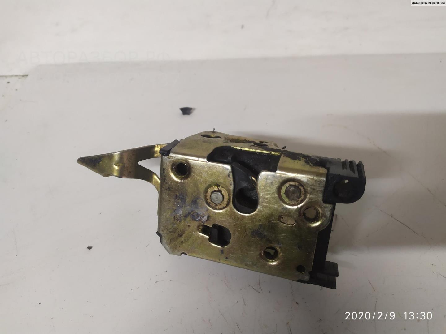 Замок двери передней левой