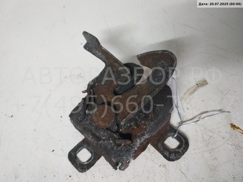 Замок капота