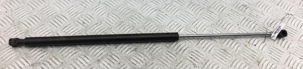 Амортизатор крышки багажника