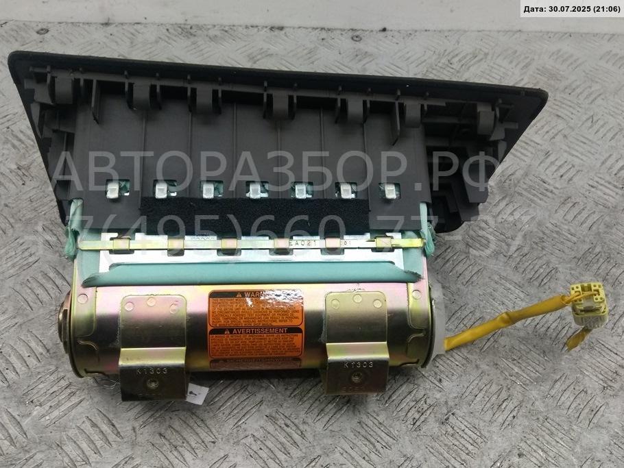 Подушка безопасности пассажирская (в торпедо)