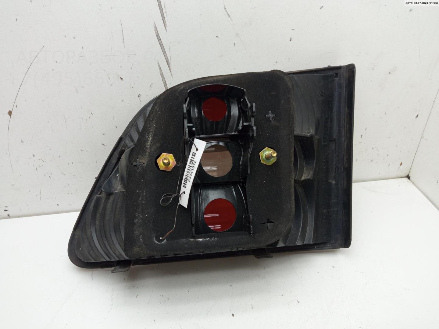 Фонарь задний внутренний левый