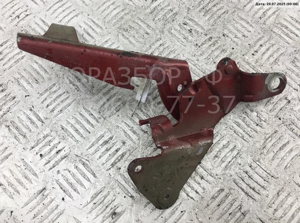 Петля капота левая