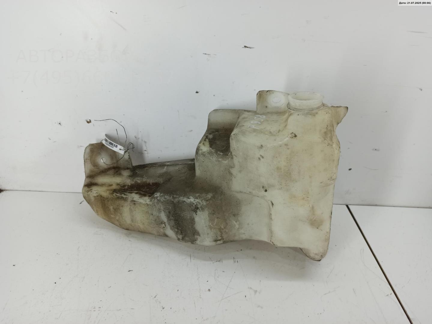 Бачок омывателя лобового стекла