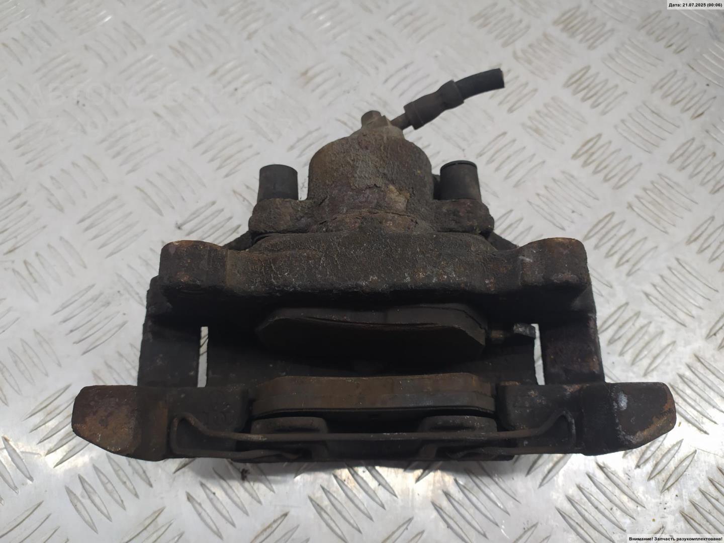 Суппорт передний правый