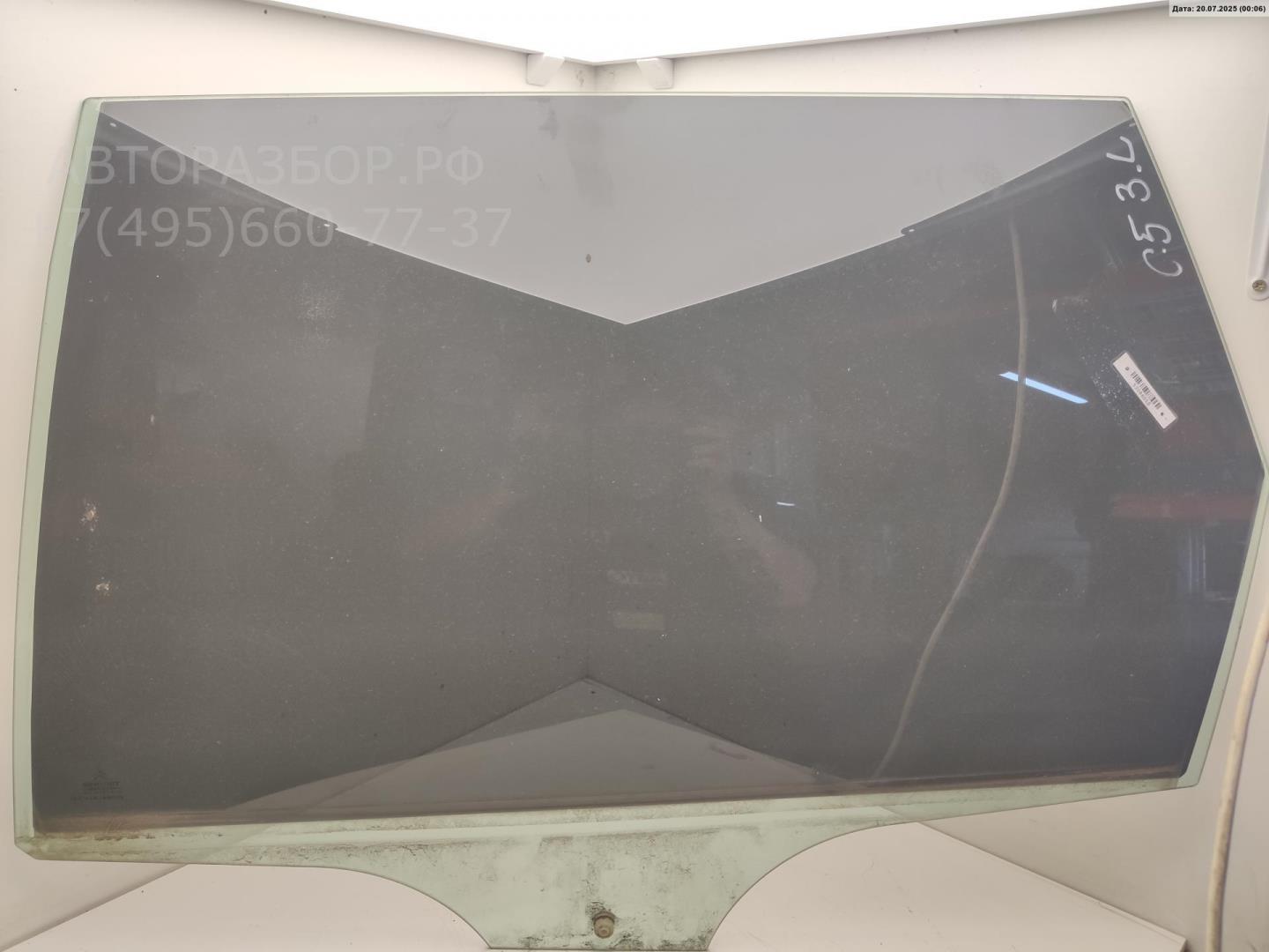 Стекло двери задней левой