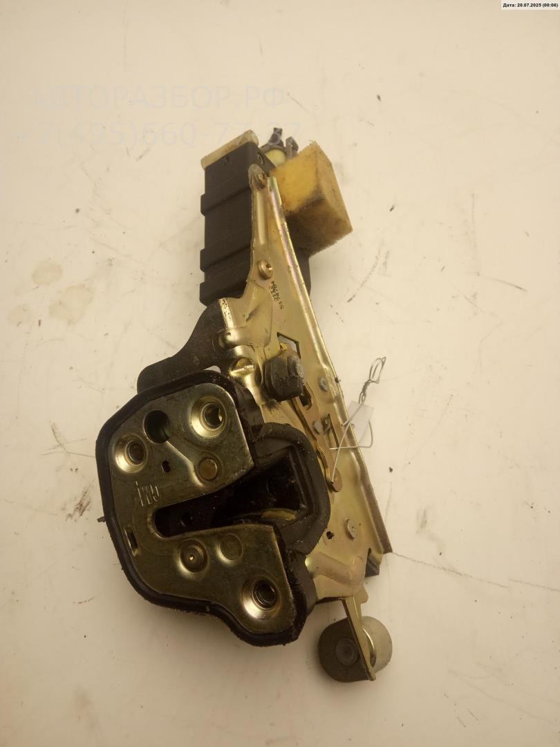 Замок двери задней правой