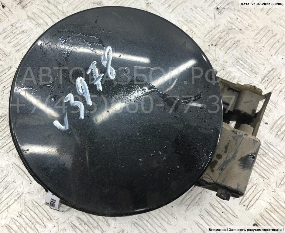 Лючок бензобака