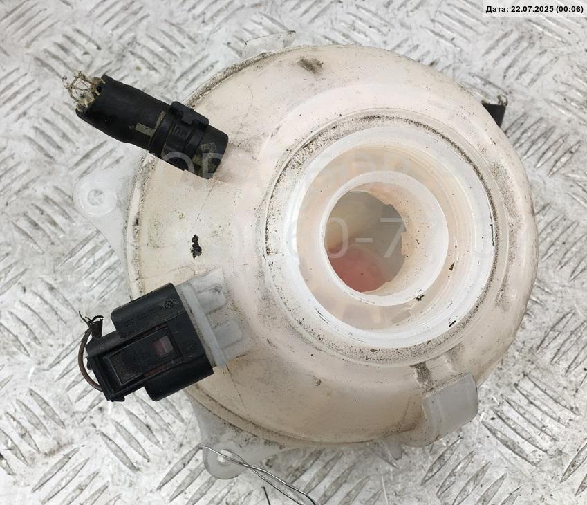 Бачок расширительный