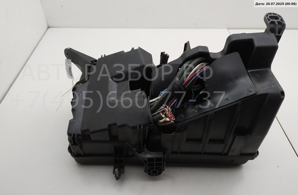 Блок предохранителей