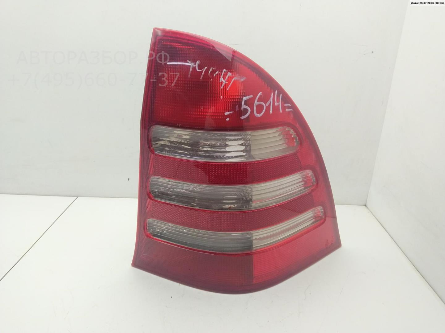 Фонарь задний правый