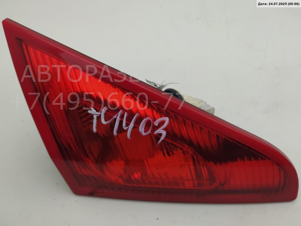Фонарь задний внутренний левый