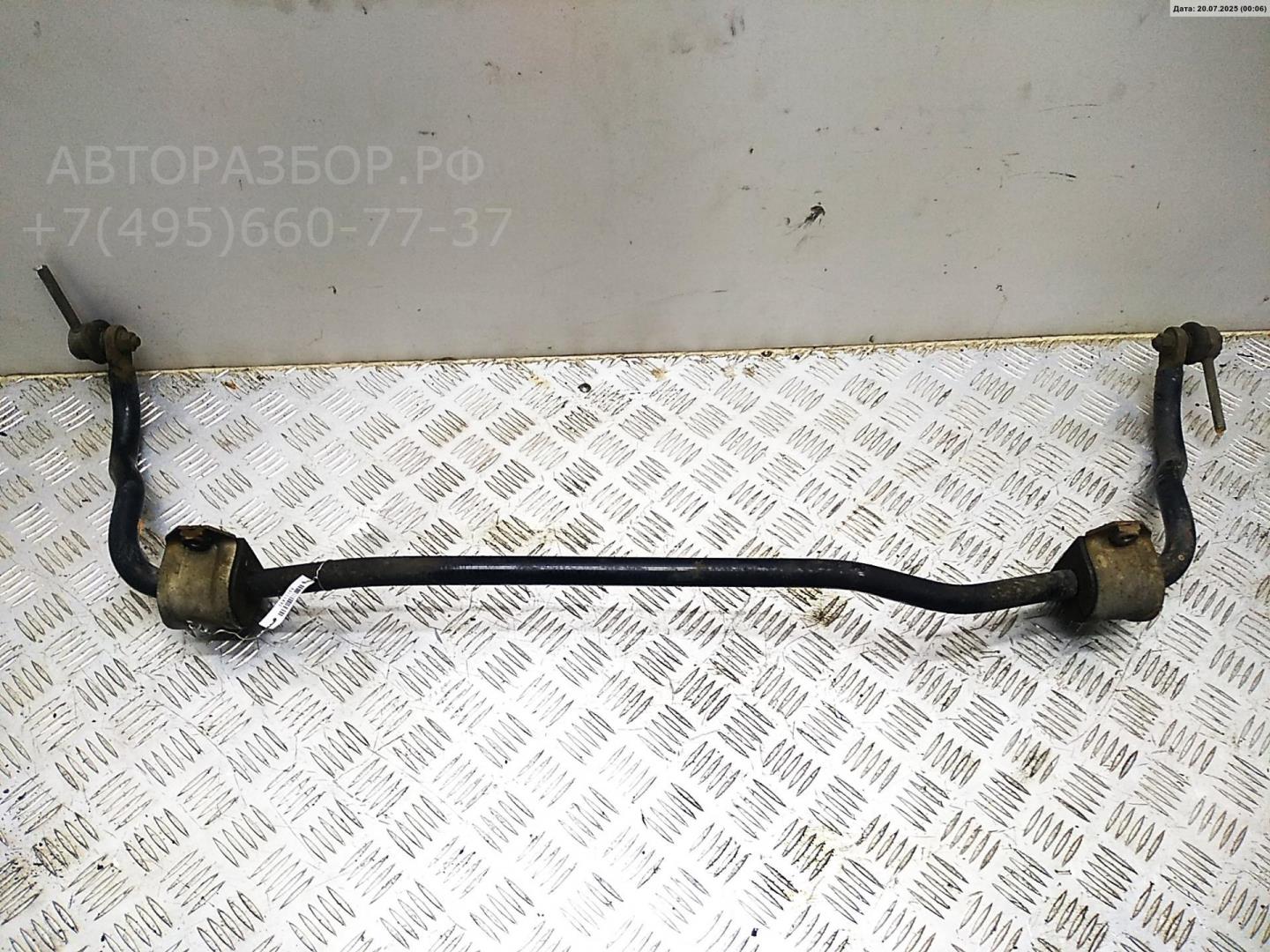 Стабилизатор передний