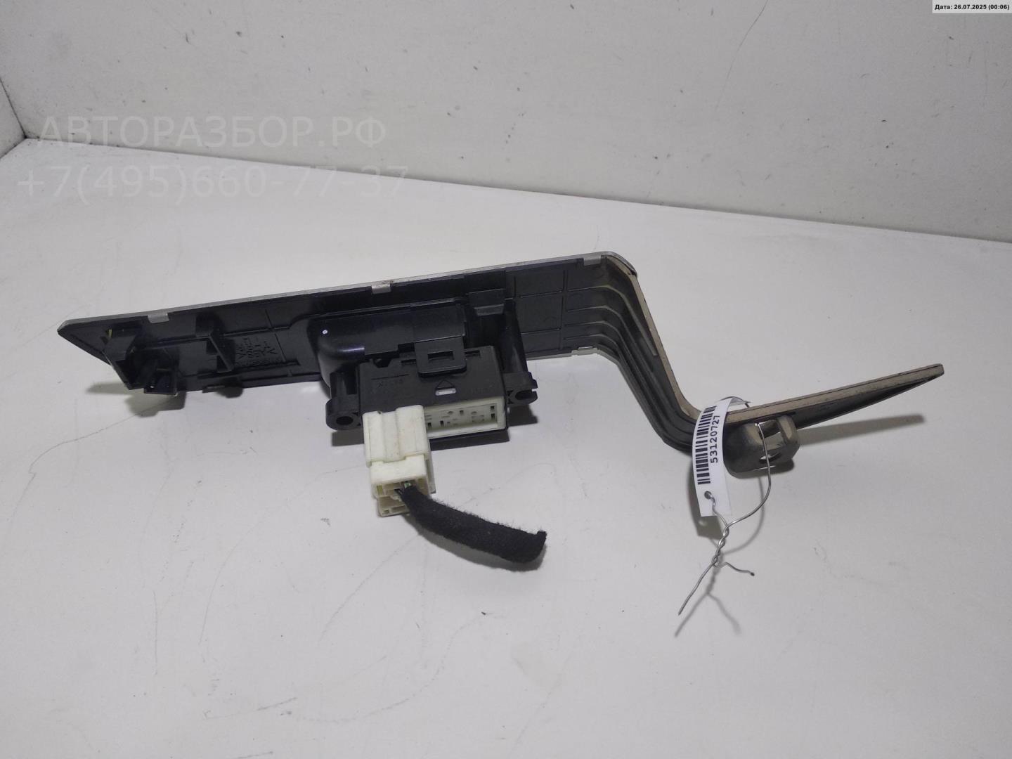 Кнопка стеклоподъемника