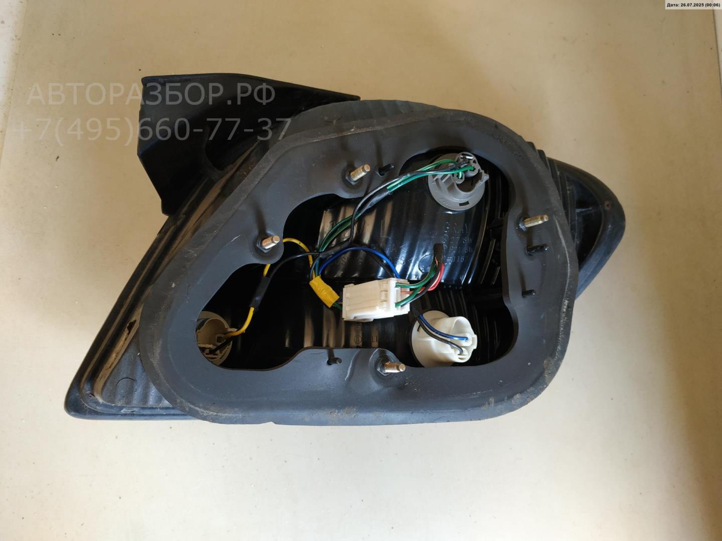 Фонарь задний левый