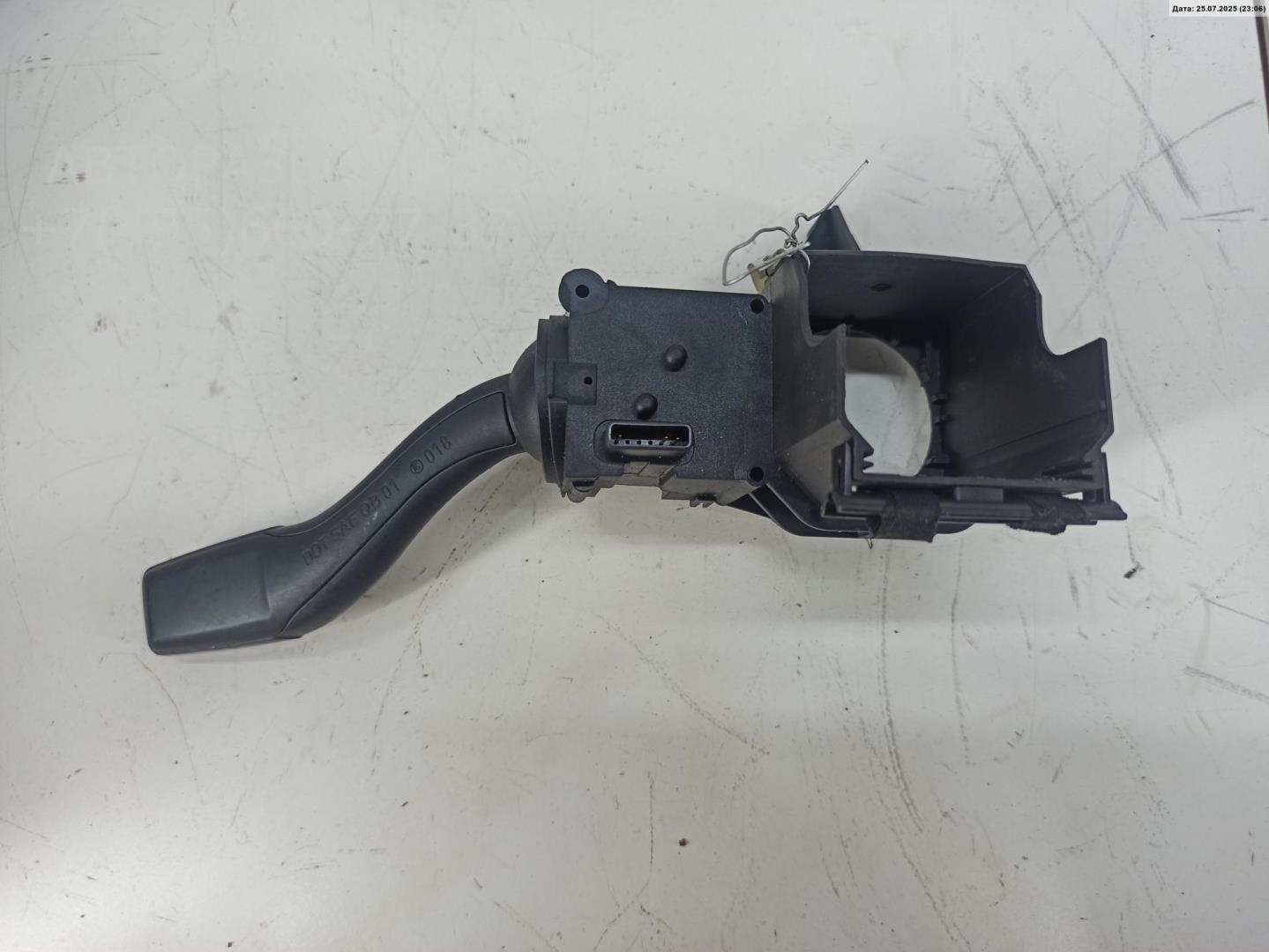 Переключатель поворотов подрулевой