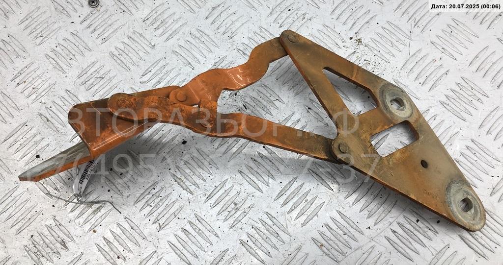 Петля капота левая