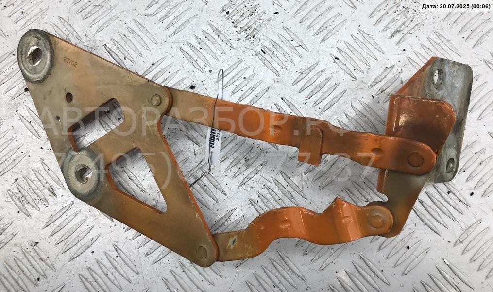 Петля капота левая