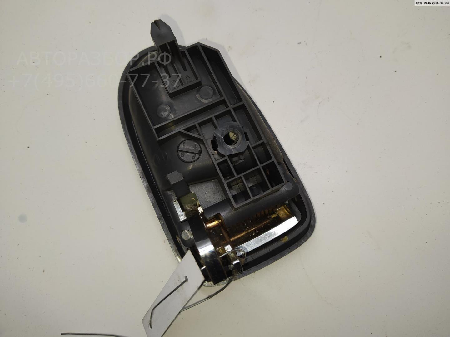 Ручка двери передней внутренняя левая