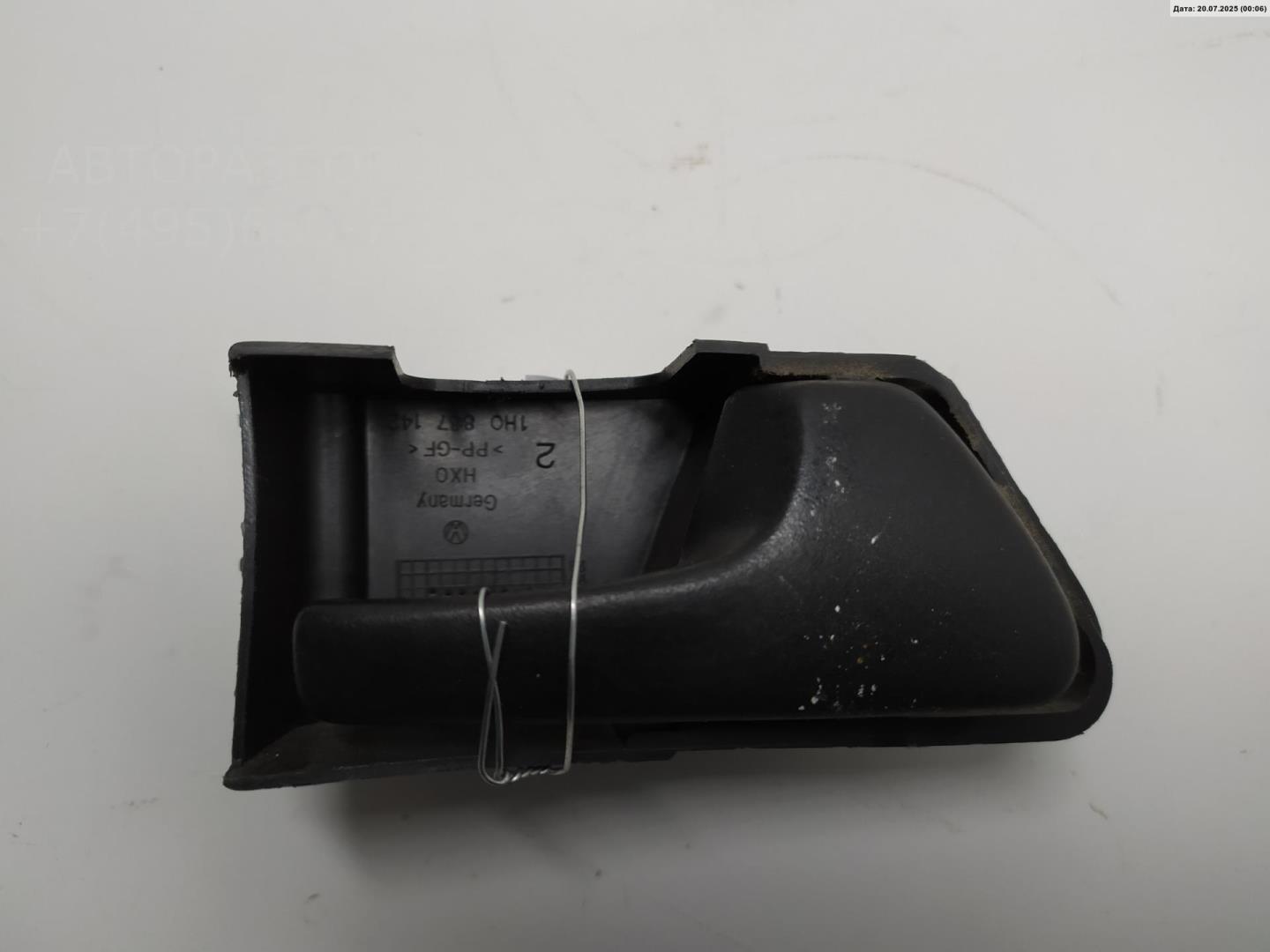 Ручка двери передней внутренняя правая