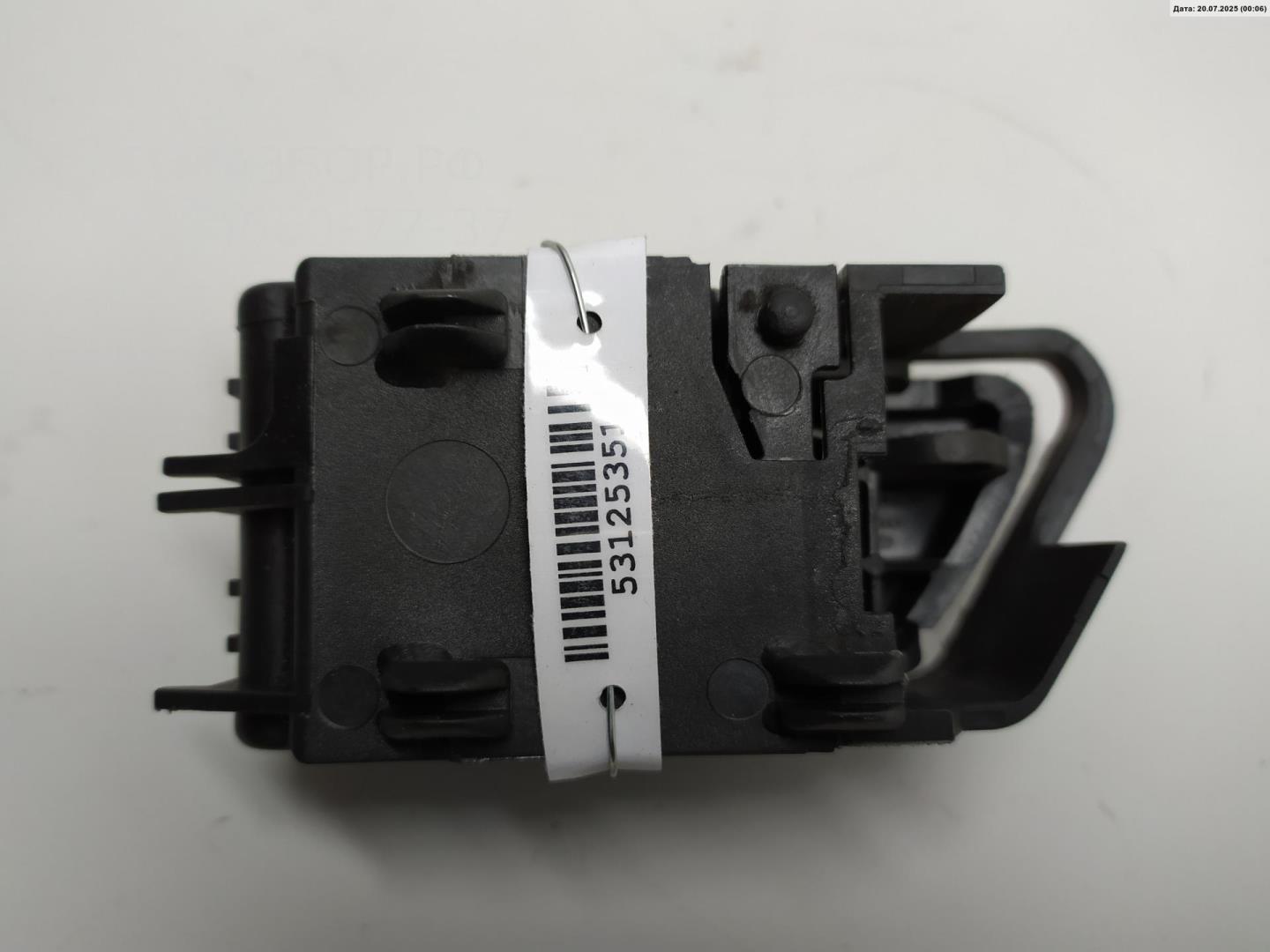 Ручка двери передней внутренняя правая