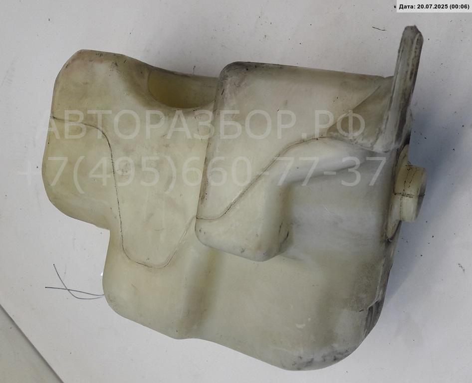 Бачок омывателя лобового стекла