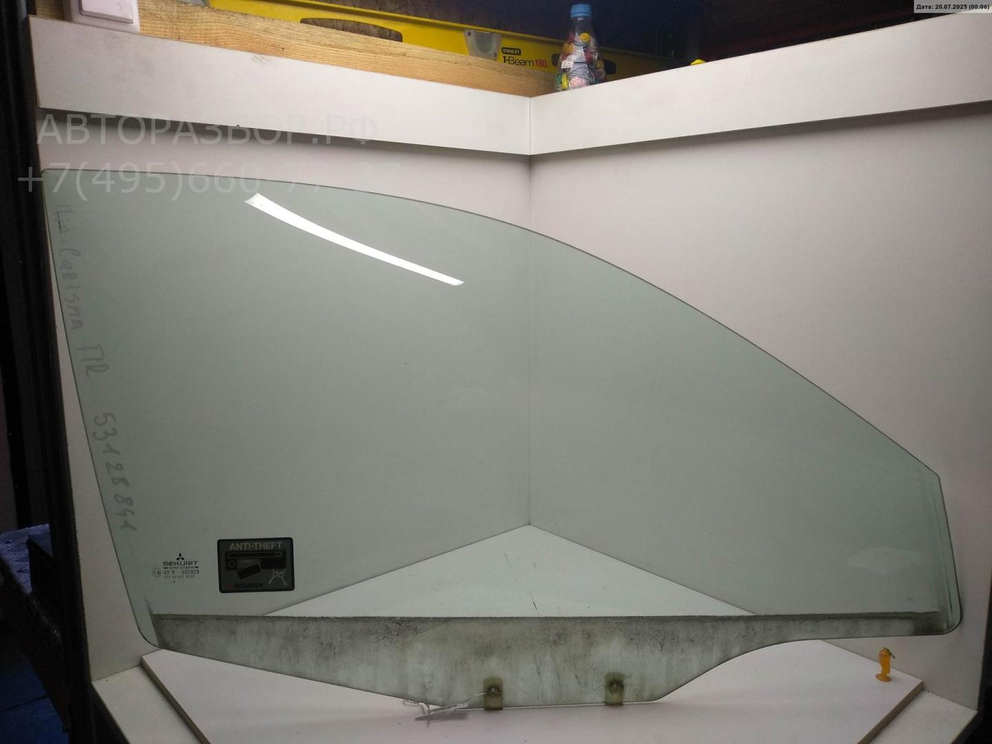 Стекло двери передней правой