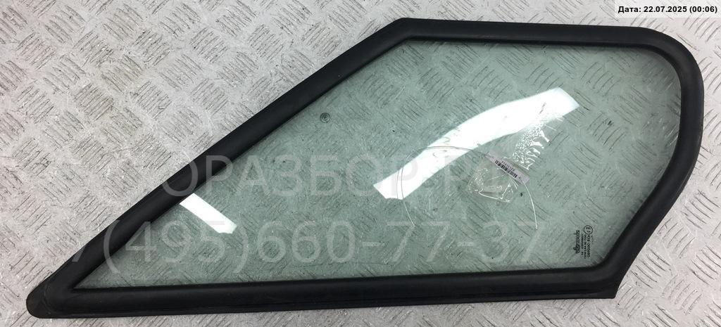 Стекло двери передней левой (форточка)