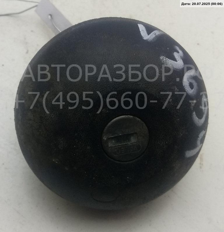 Крышка топливного бака