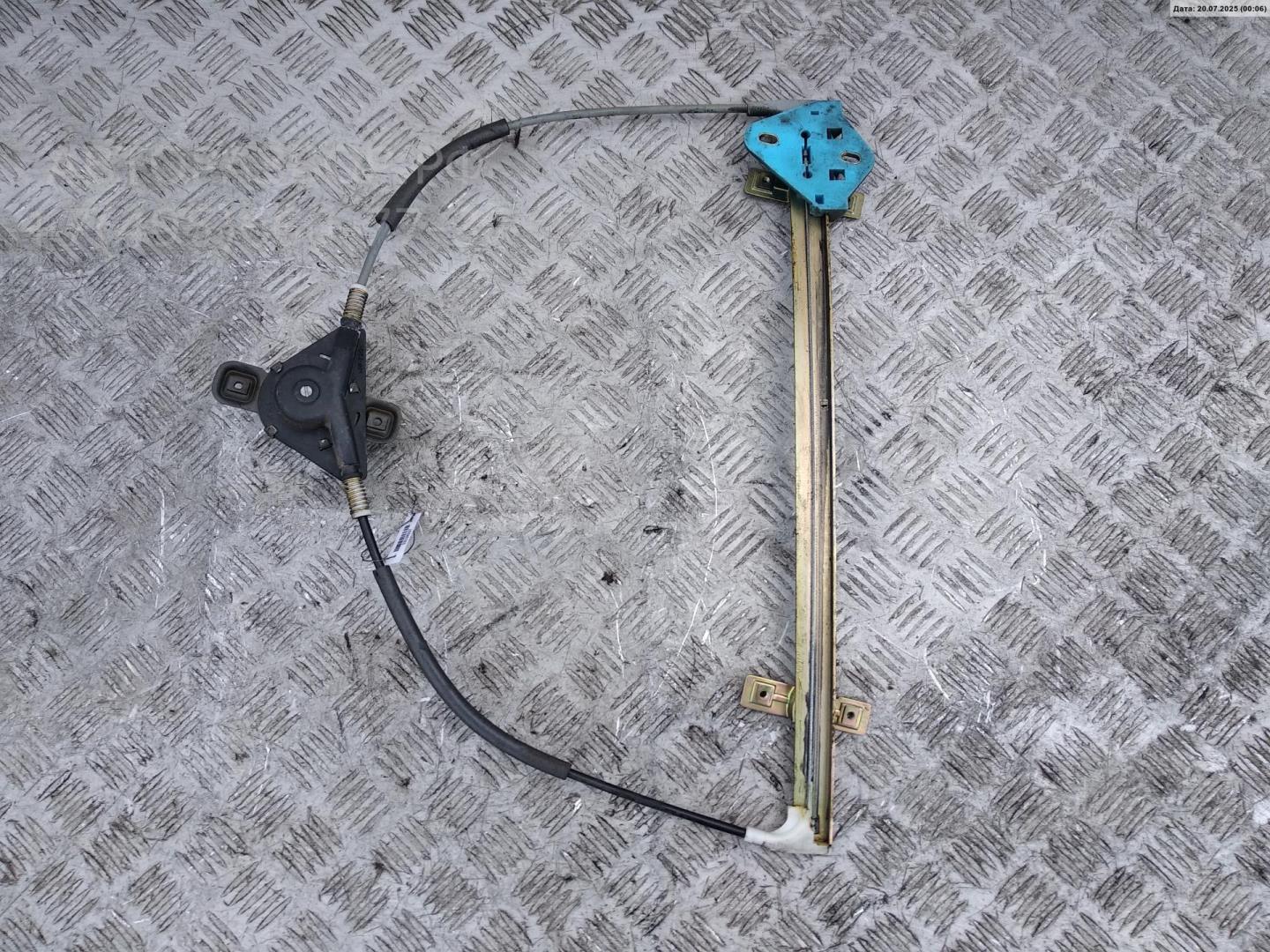 Стеклоподъемник механ. передний правый