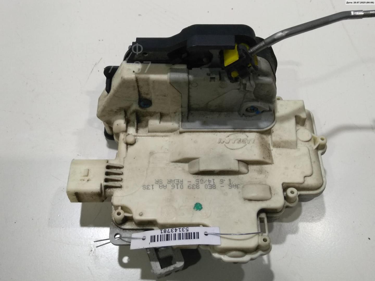 Замок двери задней правой