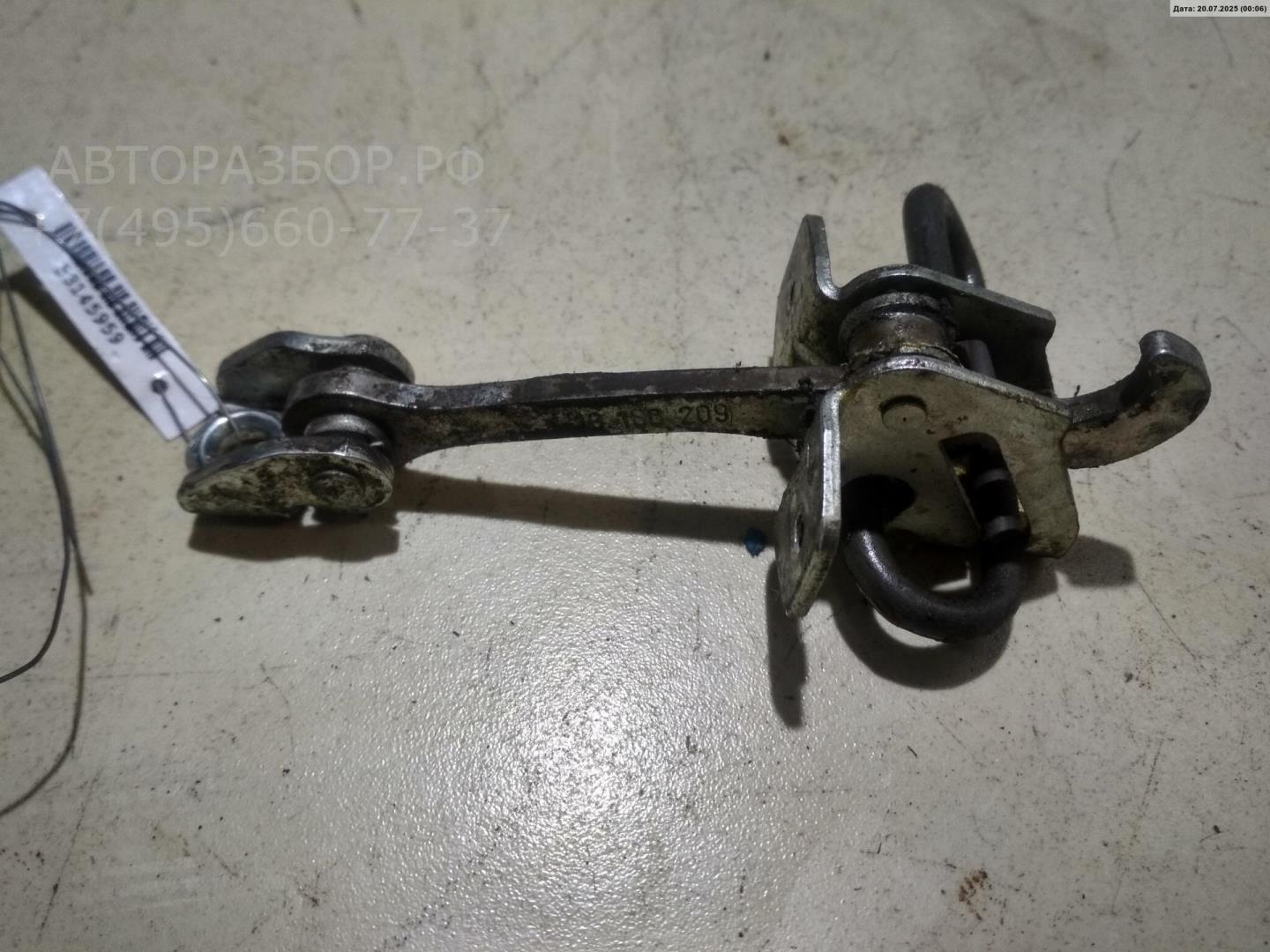 Ограничитель двери