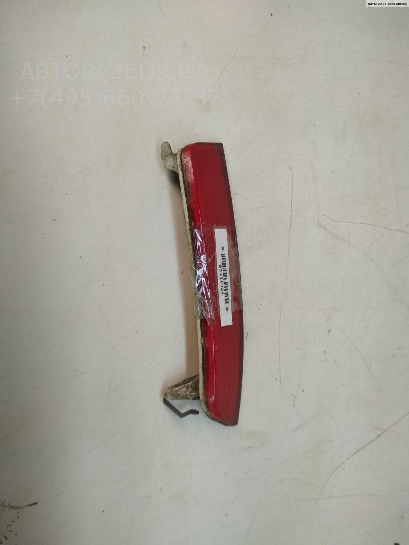 Отражатель в бампер задний правый