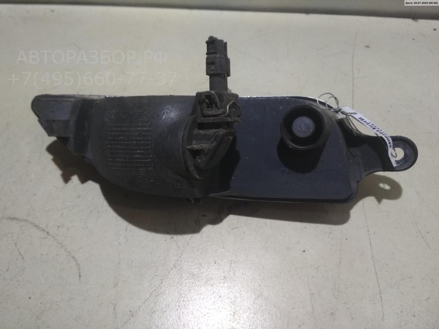 Фонарь задний в бампер правый