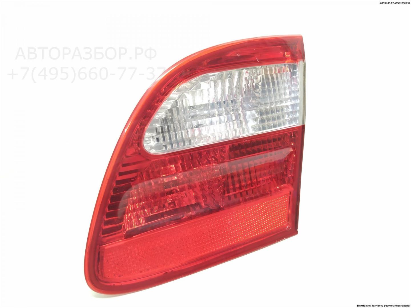 Фонарь задний внутренний правый