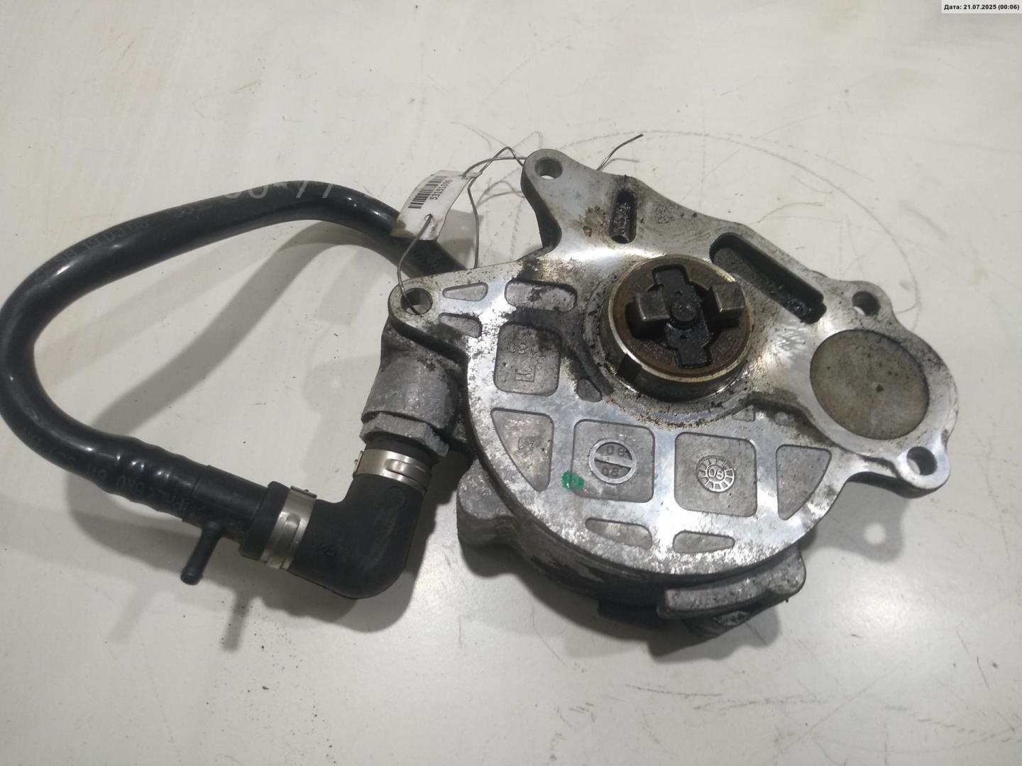 Насос вакуумный