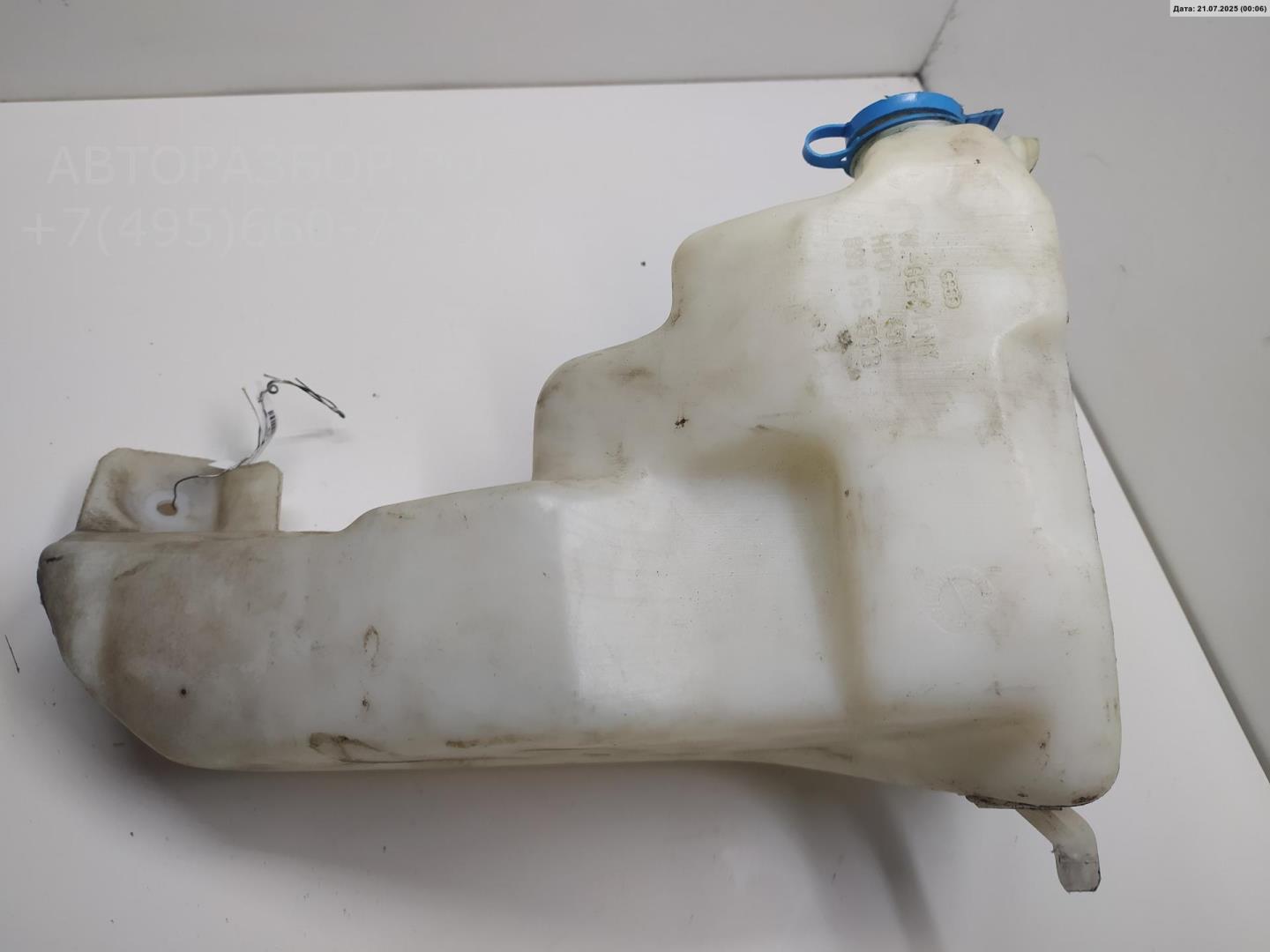 Бачок омывателя лобового стекла