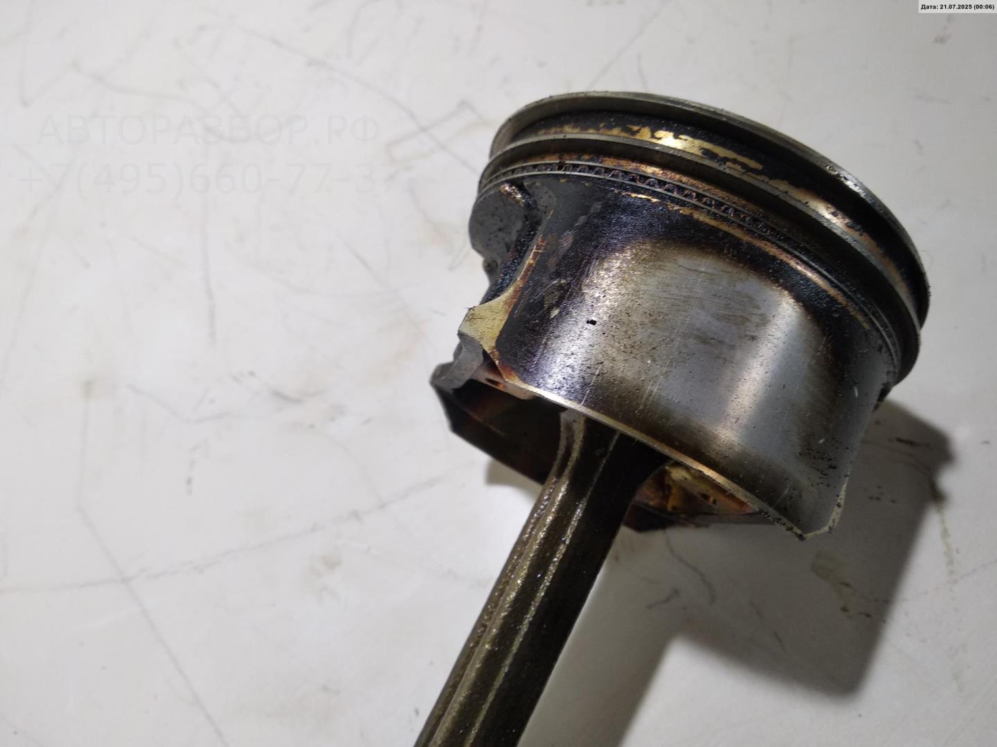 Поршень с шатуном