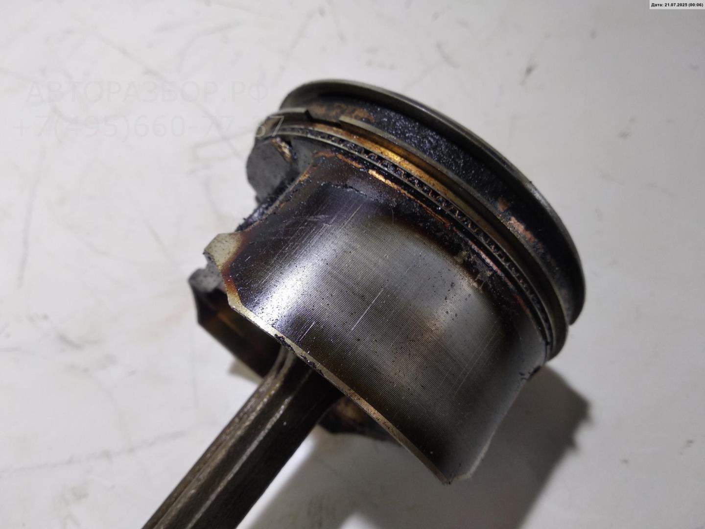 Поршень с шатуном