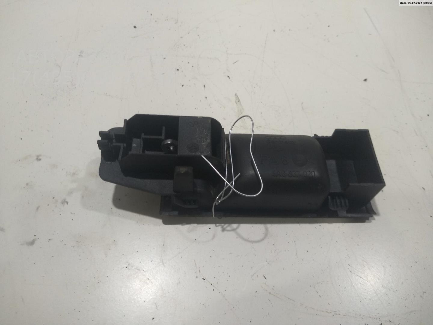 Ручка двери передней внутренняя правая