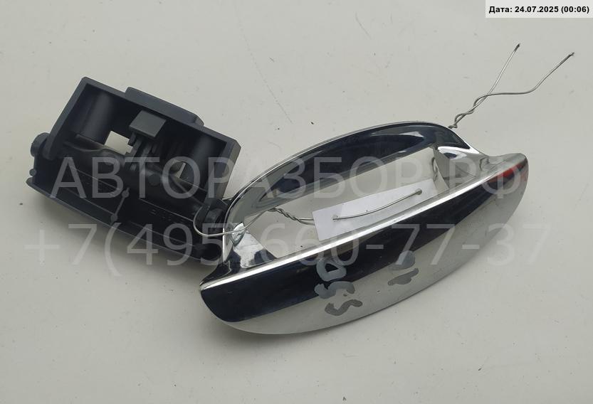 Замок бардачка