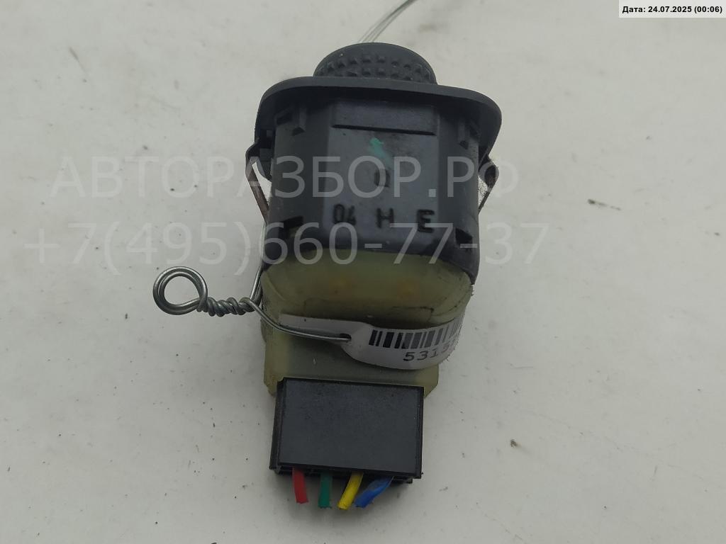 Кнопка регулировки зеркала