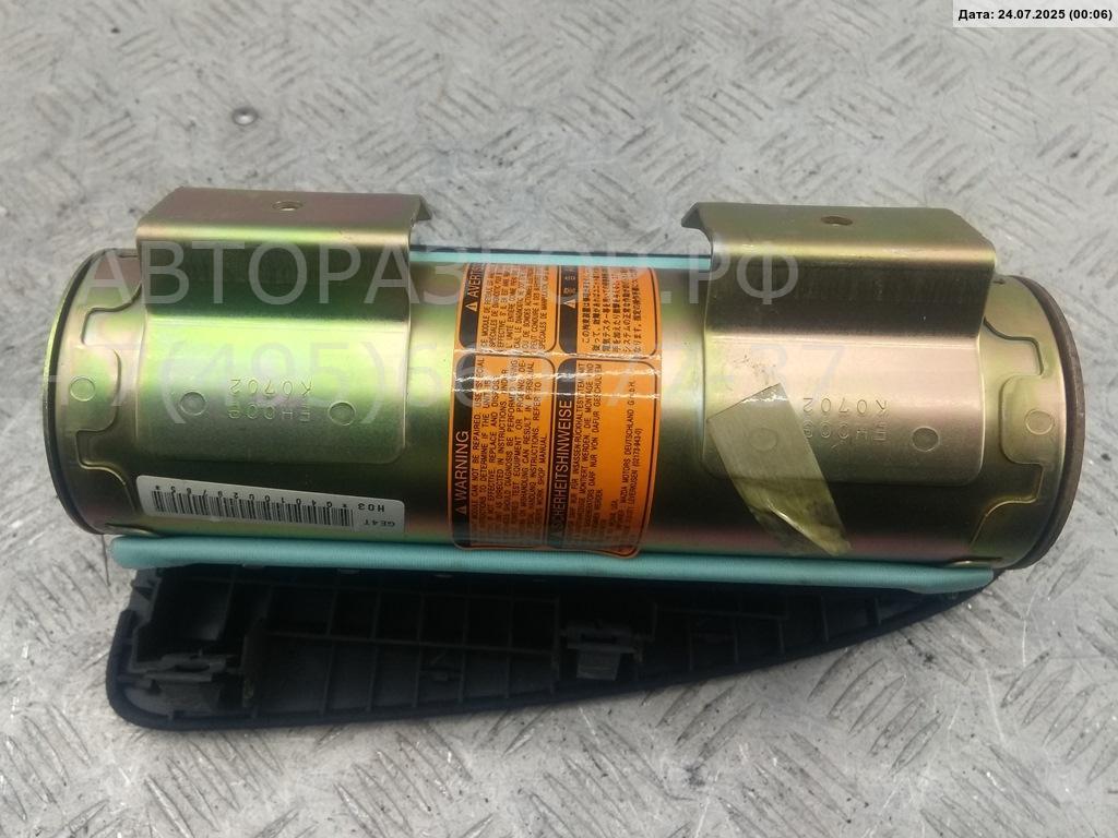 Подушка безопасности пассажирская (в торпедо)