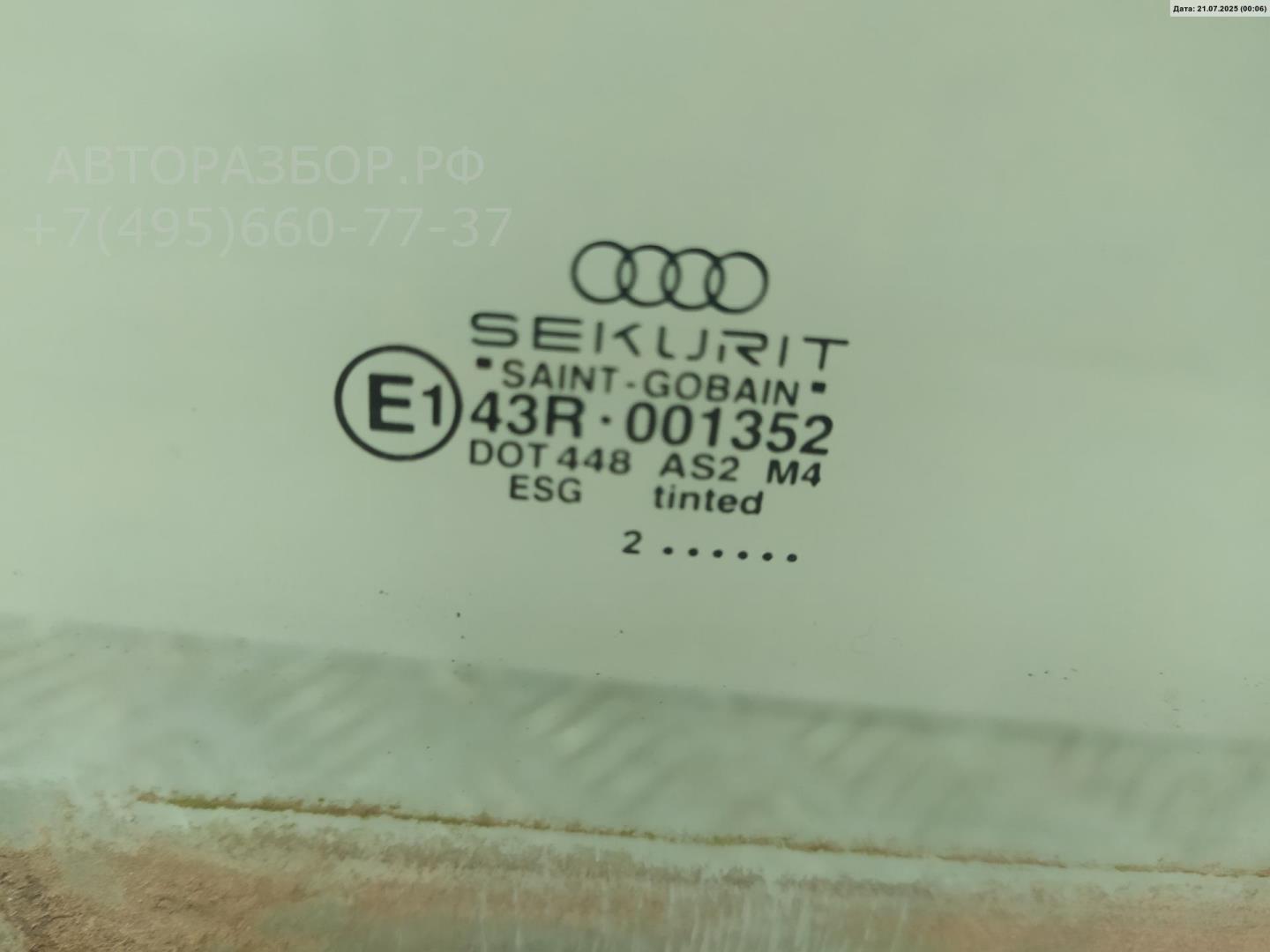 Стекло двери передней правой