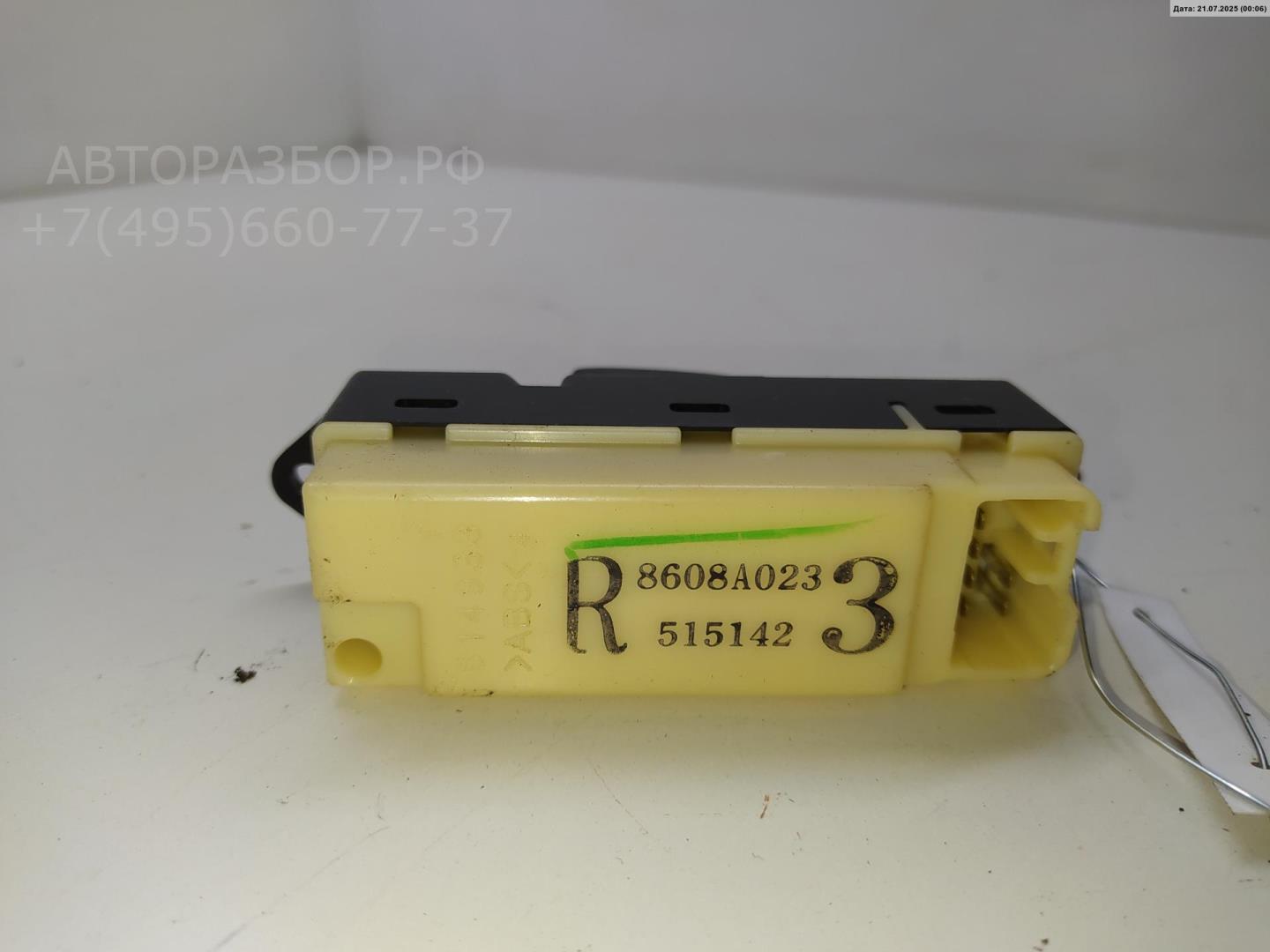 Кнопка стеклоподъемника