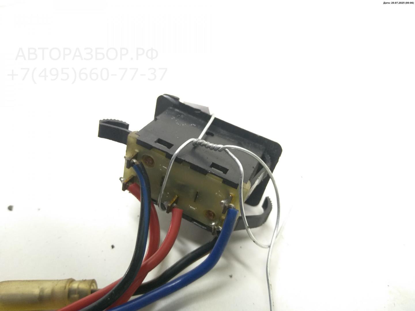 Кнопка стеклоподъемника