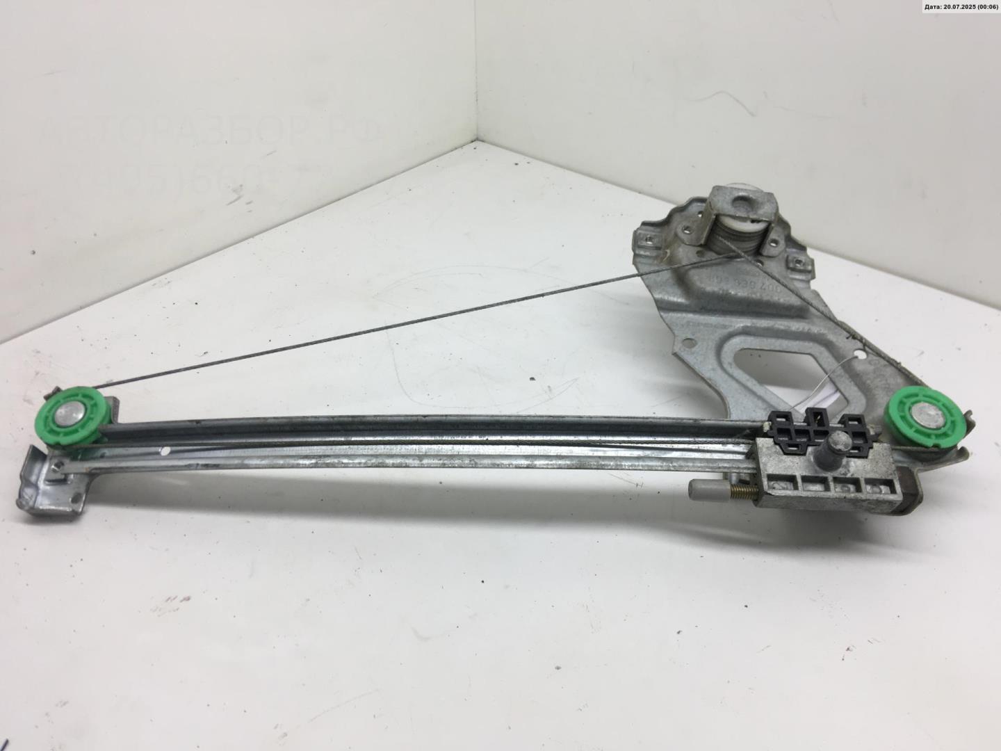 Стеклоподъемник механ. задний правый