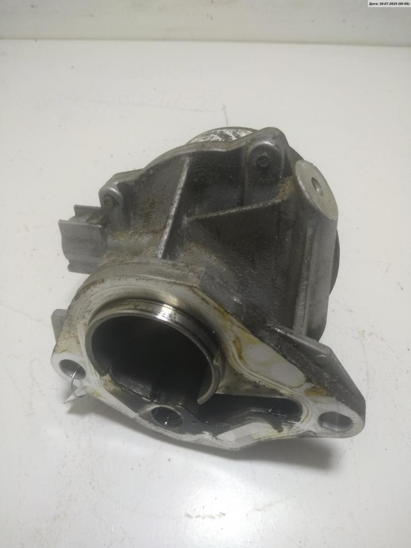 Насос вакуумный